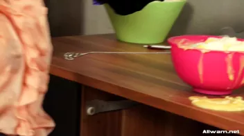 All In A Hard Day's Mess Screencap 14 on sinx.preview.netperv.com