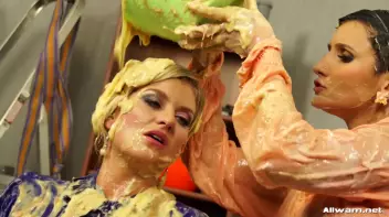 All In A Hard Day's Mess Screencap 46 on sinx.preview.netperv.com