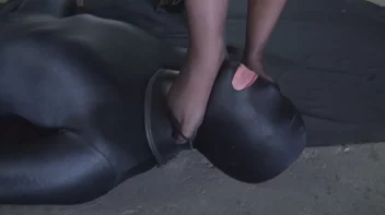 Leck mir meine Stiefel Screencap 92 on sinx.preview.netperv.com