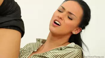 Pissing Her Loyalty Away Screencap 59 on sinx.preview.netperv.com