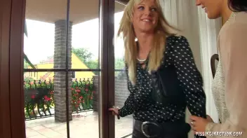 Putting The New Girl To The Piss Test Screencap 3 on sinx.preview.netperv.com