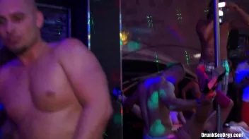 International Summer Lovin' Part 3 - Hardcore Cam Screencap 40 on sinx.preview.netperv.com