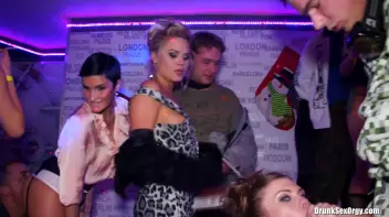 Holiday Hotties Part 2 - Cam 3 Screencap 33 on sinx.preview.netperv.com