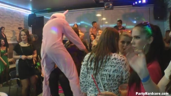 Party Hardcore Gone Crazy Vol. 10 Part 5 - Cam 4 Screencap 14 on sinx.preview.netperv.com
