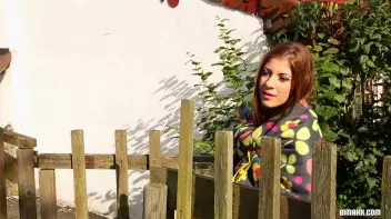 Real Men Work That Wood Screencap 7 on sinx.preview.netperv.com