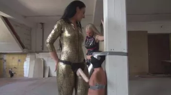 Doppelt geblasnene Gummischwänze Screencap 37 on sinx.preview.netperv.com