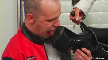 Biker Bitchboy Screencap 17 on sinx.preview.netperv.com