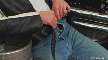 Biker Bitchboy Screencap 23 on sinx.preview.netperv.com