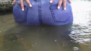 College Cuties Secluded Outdoor Sexcapade Screencap 76 on sinx.preview.netperv.com