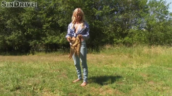 Jeans In Heat Get Filled With Some Fat Meat! Screencap 113 on sinx.preview.netperv.com