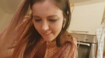 Fucking teen girlfriend in the kitchen Screencap 67 on sinx.preview.netperv.com