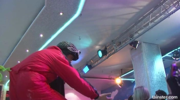 Winter WonderBang Part 1 - Cam 4 Screencap 8 on sinx.preview.netperv.com