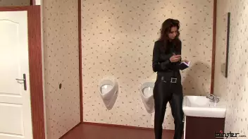 Milk For Kitty Screencap 1 on sinx.preview.netperv.com