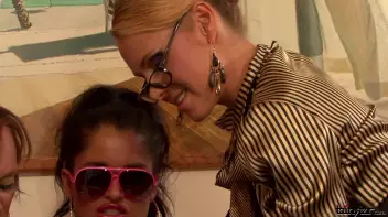 Eurobabes Have a BLAST With Nessa's Strap-On Screencap 24 on sinx.preview.netperv.com