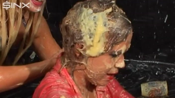 Hot Blonde Bimbo Has Food Fight Screencap 52 on sinx.preview.netperv.com