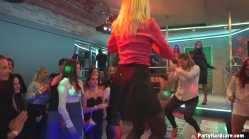 Party Hardcore Gone Crazy Vol. 31 Part 1 - Cam 1 Screencap 30 on sinx.preview.netperv.com