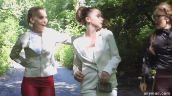 Muddy Catfight Ruins White Designer Suit - Cam 1 Screencap 2 on sinx.preview.netperv.com