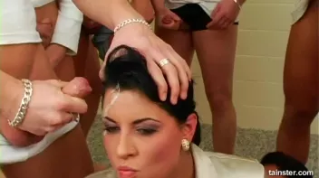 An Unforgettable Evening Screencap 63 on sinx.preview.netperv.com