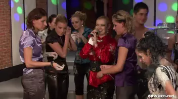 Slippin' and Slidin' Mud Satisfaction Screencap 12 on sinx.preview.netperv.com