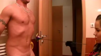 A Piss Encounter Screencap 12 on sinx.preview.netperv.com