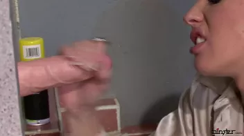 Spray Painter Gets Sprayed Screencap 26 on sinx.preview.netperv.com