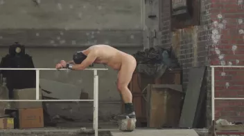 In der alten Fabrik durchgefickt Screencap 41 on sinx.preview.netperv.com