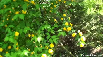 We Smack And Suck! Screencap 1 on sinx.preview.netperv.com