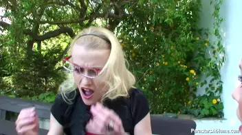 We Smack And Suck! Screencap 14 on sinx.preview.netperv.com