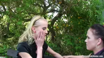 We Smack And Suck! Screencap 20 on sinx.preview.netperv.com