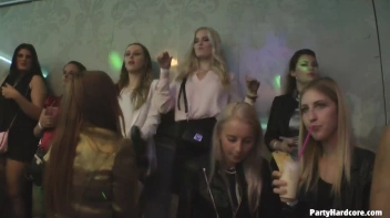 Party Hardcore Gone Crazy Vol. 29 Part 3 - Cam 3 Screencap 30 on sinx.preview.netperv.com