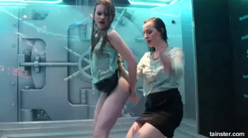 Cute chicks party underneath the club shower Screencap 18 on sinx.preview.netperv.com