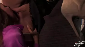 Lesbian Sex in a Parking Garage Screencap 34 on sinx.preview.netperv.com