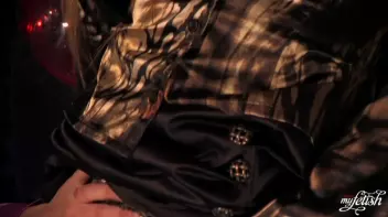 Lesbian Sex in a Parking Garage Screencap 63 on sinx.preview.netperv.com