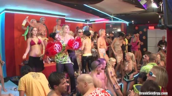 Bikini Beach Balls Part 5 - Cam 2 Screencap 108 on sinx.preview.netperv.com