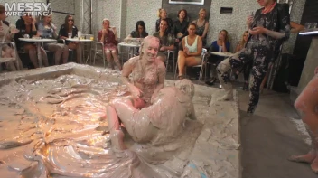 Muddy Wrestling: Jean Dreams Lola vs. Jesica Screencap 86 on sinx.preview.netperv.com