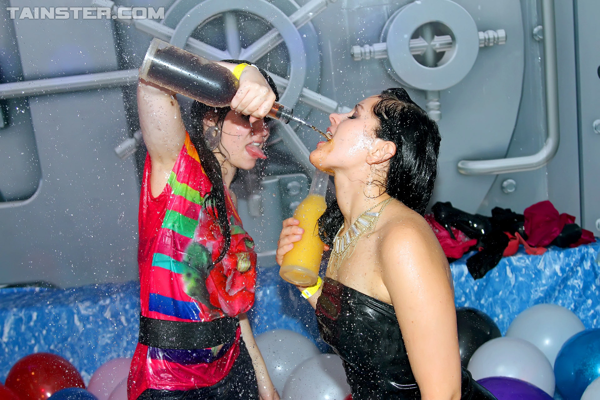 Bimbo Birthday Bash Part 4 - Shower Cam on sinx.preview.netperv.com