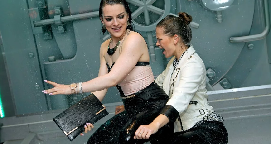 The best place for girls to get wet  on sinx.preview.netperv.com