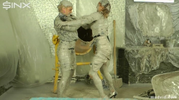 Bitch boss lady and her assistant in a messy catfight Screencap 23 on sinx.preview.netperv.com