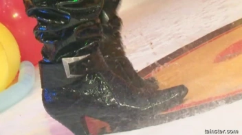 Gash Gamblers Part 1 - Main Edit Screencap 75 on sinx.preview.netperv.com