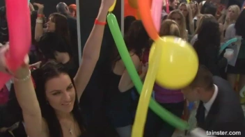 Gash Gamblers Part 1 - Main Edit Screencap 40 on sinx.preview.netperv.com