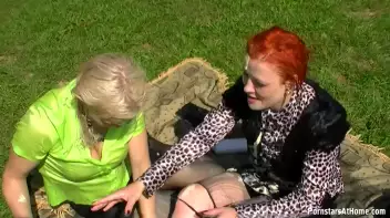 Wet And Creamy At The Pool Screencap 54 on sinx.preview.netperv.com