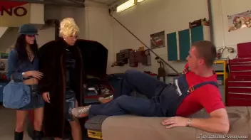 The Pissy Mechanic Screencap 13 on sinx.preview.netperv.com