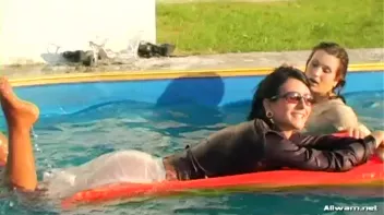 Pushed Into Wetlook Pool Play Screencap 31 on sinx.preview.netperv.com