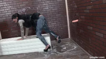 Alice Nice covered in jizz within seconds Screencap 34 on sinx.preview.netperv.com