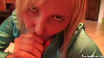 Paris Takes Care Of That Cock Screencap 40 on sinx.preview.netperv.com