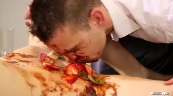 A Feast For The Bi Eyes Screencap 35 on sinx.preview.netperv.com