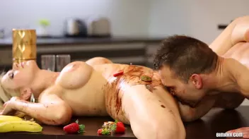 A Feast For The Bi Eyes Screencap 61 on sinx.preview.netperv.com