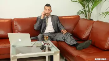 A Feast For The Bi Eyes Screencap 7 on sinx.preview.netperv.com