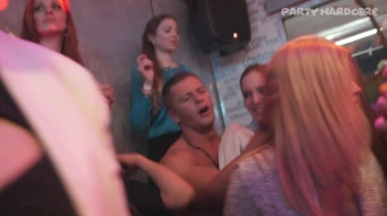Party Hardcore Gone Crazy Vol. 25 Part 2 - Cam 2 Screencap 52 on sinx.preview.netperv.com