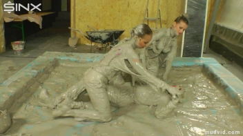 Messy girls double team hot blonde in mud wrestling catfight Screencap 22 on sinx.preview.netperv.com